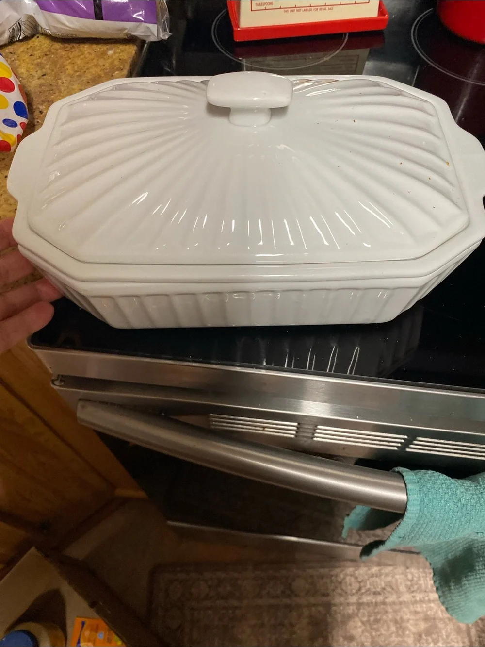 White Ceramic Covered Casserole Dish - Classic Kitchen Bakeware